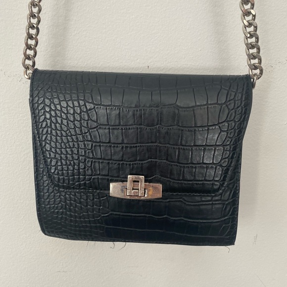 Purse - Picture 2 of 2